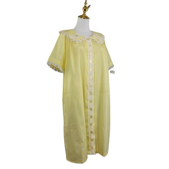 Vintage 60s Smart Time Sunny Yellow Lacy Grandma Housecoat Robe Women's Size 18 - Picture 4 of 10